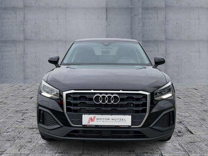 Nowe Audi Q2 116 KM (85 kW) 2026 Czarny SUV