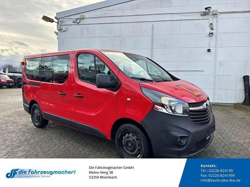 Gebraucht Opel Vivaro 90 PS (66 kW) 2015 Rot Van / Kleinbus