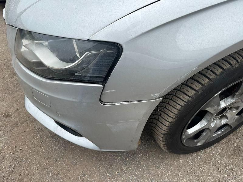 Second-hand Audi A4 Attraction 143 CP (105 kW) 2009 Argintiu Berlinǎ