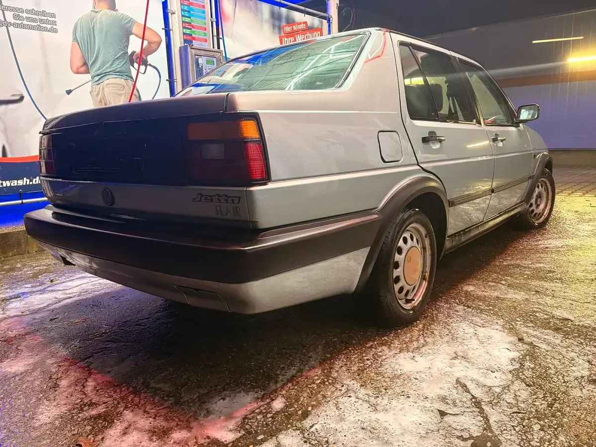 Używany VW Jetta 72 KM (52 kW) 1990 Zielony Sedan/Limuzyna