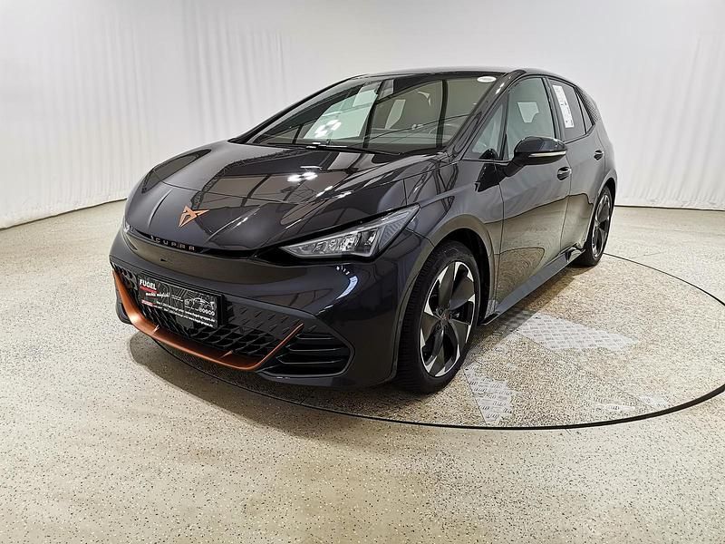 Gebraucht Cupra Born 169 kW (231 PS) 2023 Quasargrau Kleinwagen