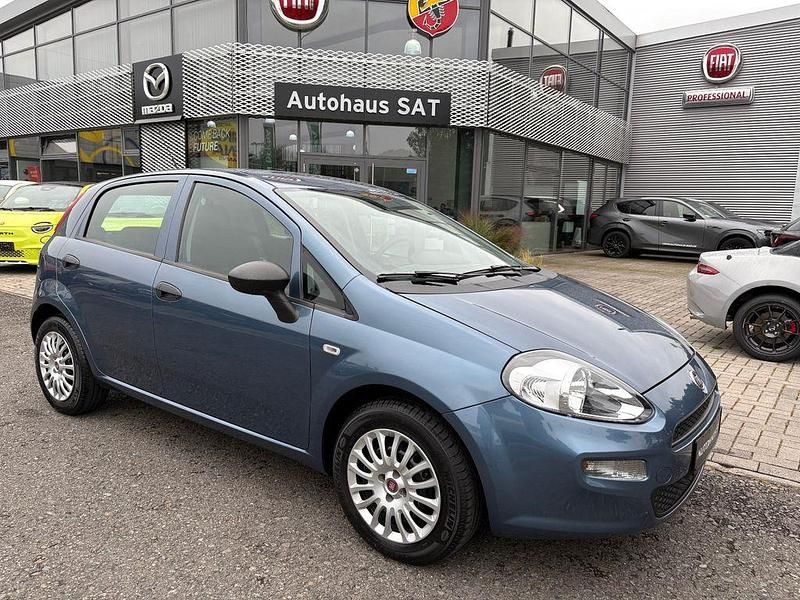 Blau Gebraucht 2018 Fiat Punto Basis Kleinwagen | 4.990 € (Fairer Preis) - Bild 1/4