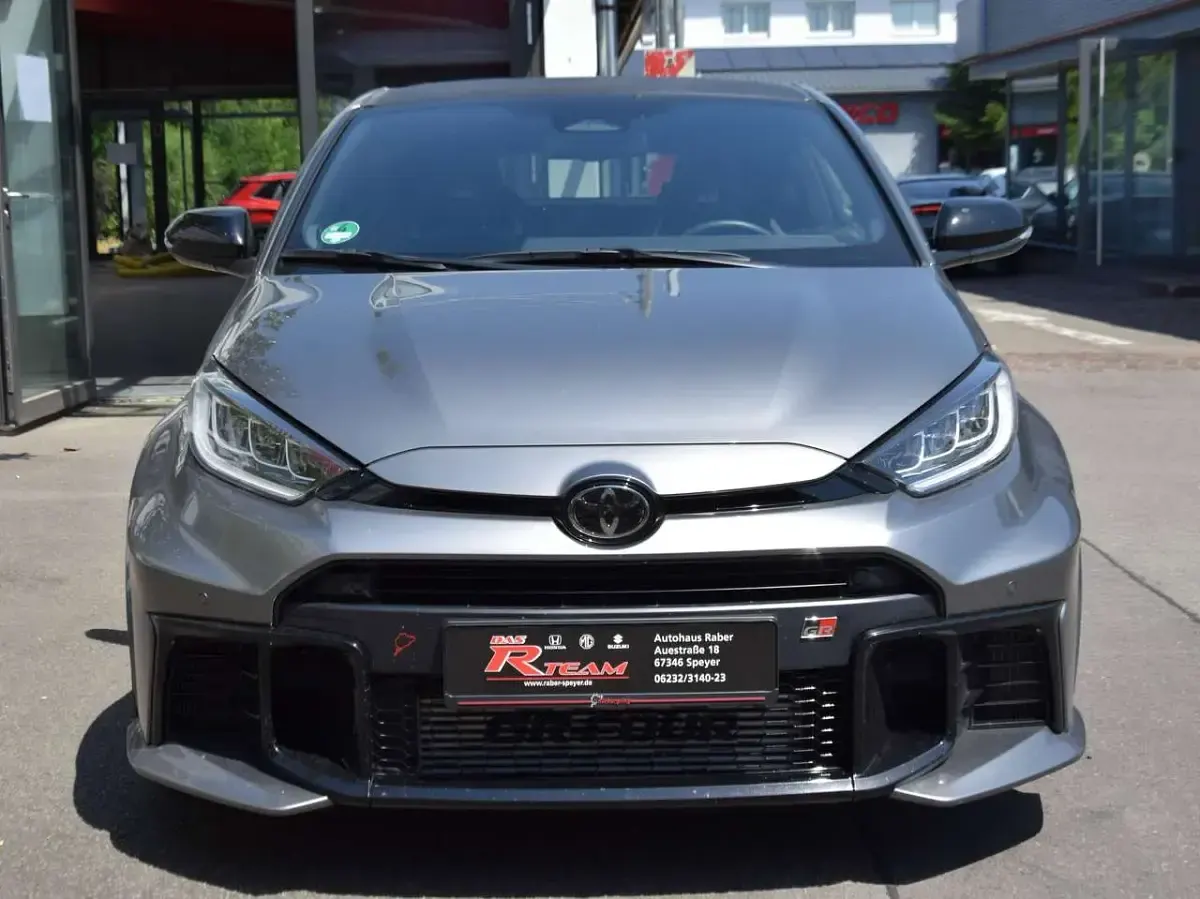 Gebraucht Toyota Yaris 280 PS (205 kW) 2024 Precious metal Kleinwagen