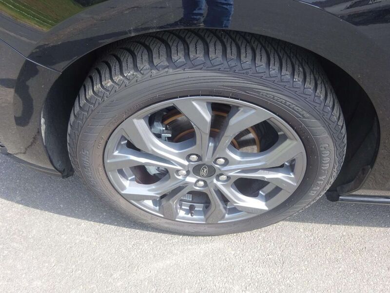 Gebraucht Ford Focus ST-Line 125 PS (91 kW) 2023 Obsidianschwarz metallic Kombi