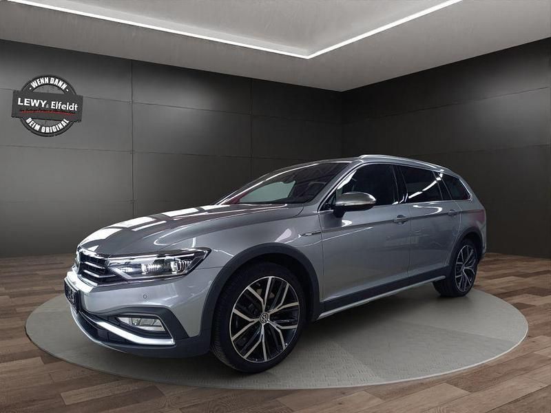 Pyrite silver metallic Gebraucht 2020 VW Passat Alltrack Kombi | 28.890 € (Fairer Preis) - Bild 1/4