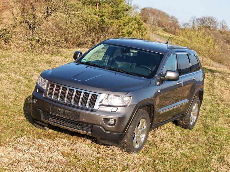 Gebraucht Jeep Grand Cherokee 241 PS (177 kW) 2013 Grau SUV