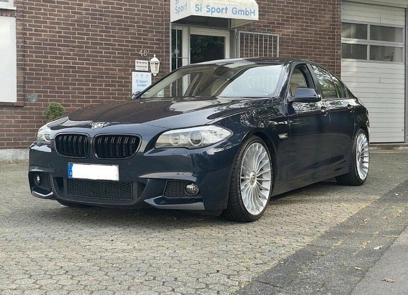Blau Gebraucht 2010 BMW 523 Limousine | 9.200 € (Superpreis) - Bild 1/4