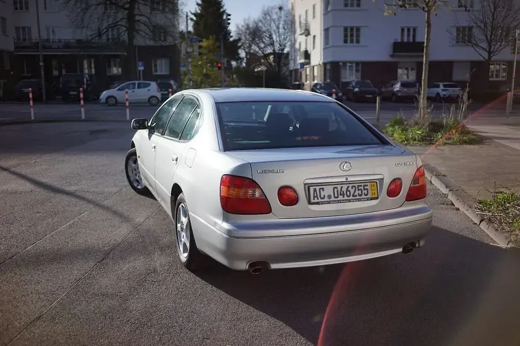 Gebraucht Lexus GS300 222 PS (163 kW) 1999 Silber Limousine
