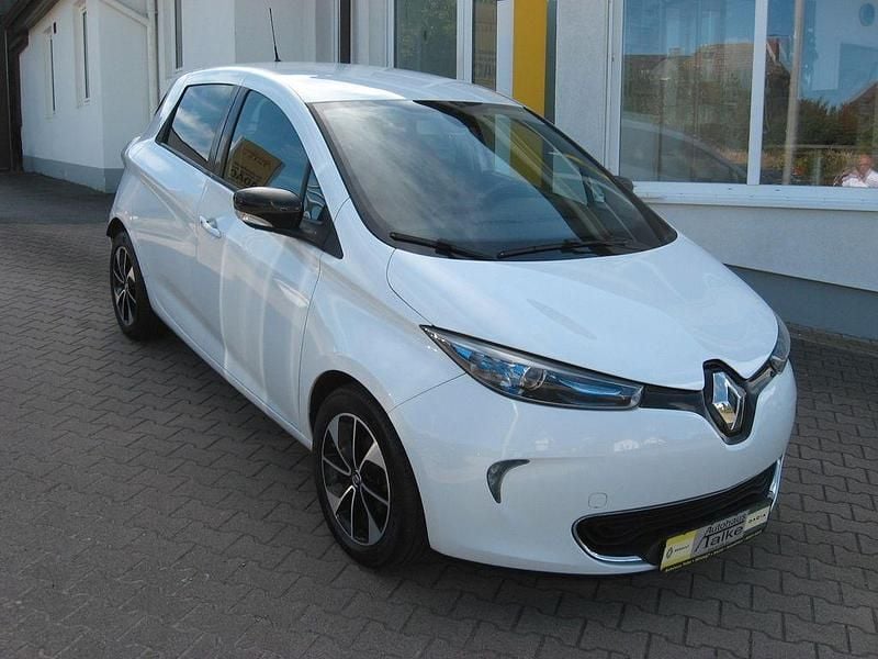 Weiß Gebraucht 2018 Renault Zoe Intens Kleinwagen | 9.490 € (Etwas zu teuer) - Bild 1/4
