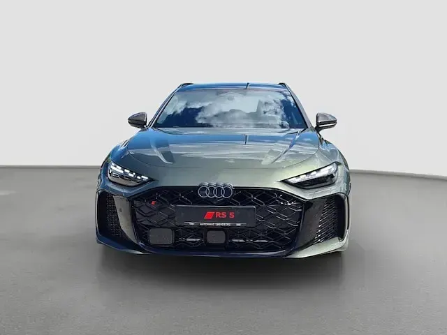 Gebraucht Audi RS5 Sport 639 PS (469 kW) 2026 Grün Kombi