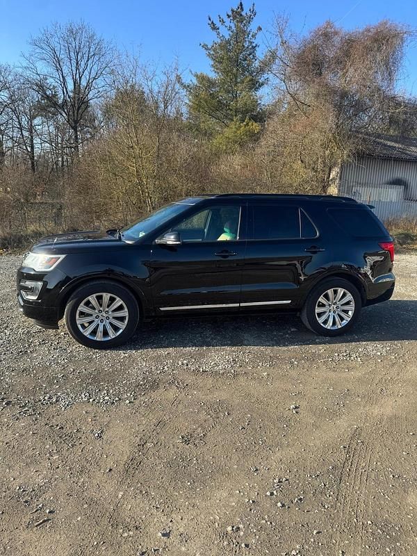 Second-hand Ford Explorer 305 CP (224 kW) 2016 Negru SUV