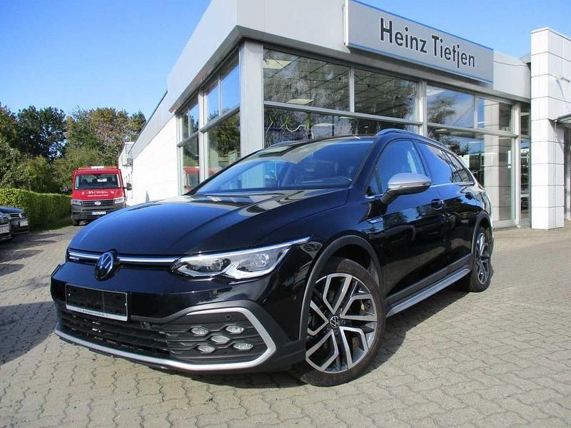 Schwarz Gebraucht 2023 VW Golf Alltrack Kombi | 38.990 € (Teuer) - Bild 1/4