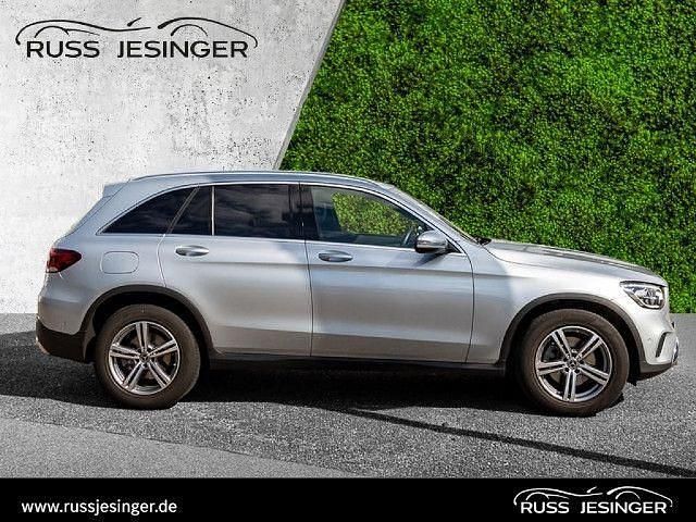 Silber Gebraucht 2022 Mercedes GLC220 Exclusive SUV | 38.980 € (Etwas zu teuer) - Bild 1/4