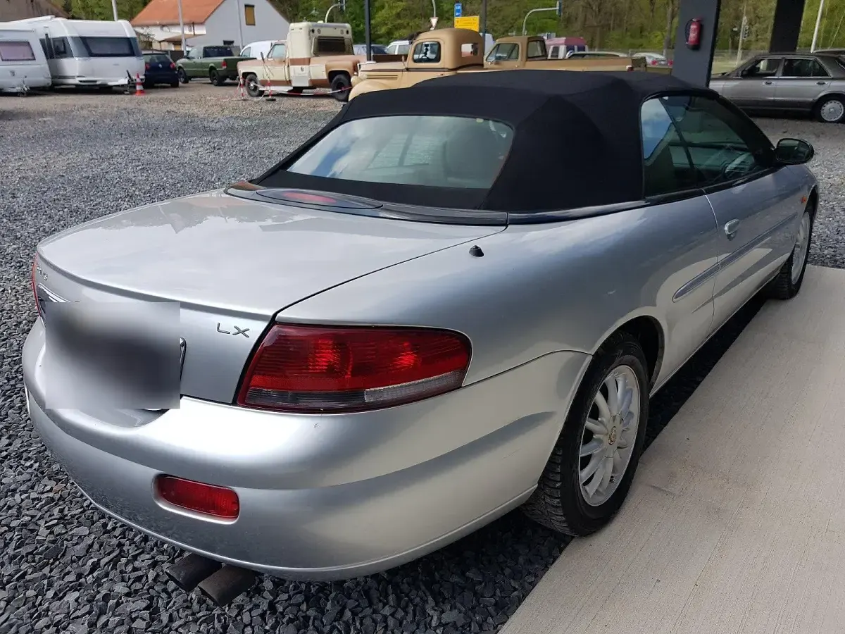 Gebraucht Chrysler Sebring Cabriolet 140 PS (102 kW) 2003 Cabrio