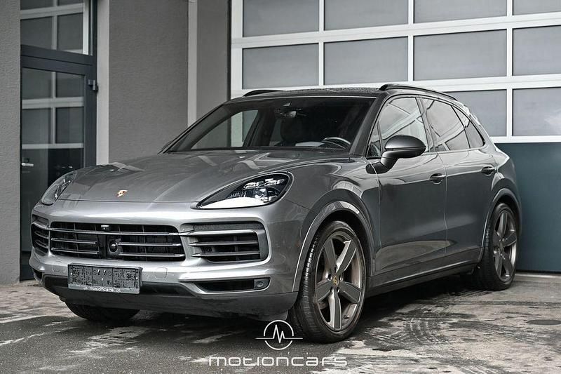 Grau Gebraucht 2019 Porsche Cayenne SUV | 50.980 € - Bild 1/4