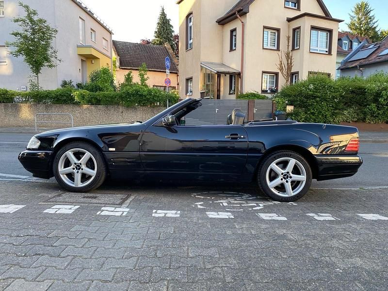 Gebraucht Mercedes SL320 231 PS (169 kW) 1998 Schwarz Cabrio