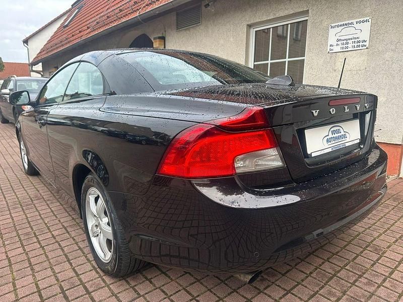 Gebraucht Volvo C70 Summum 150 PS (110 kW) 2010 Schwarz Cabrio