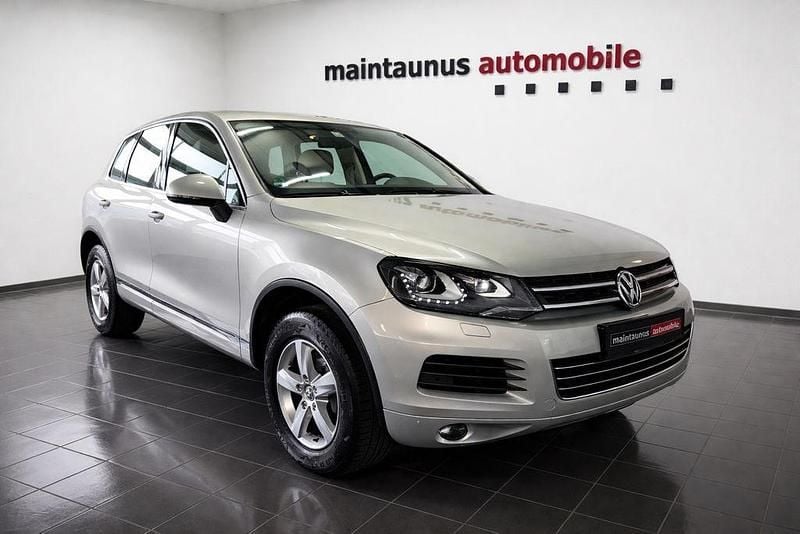 Gebraucht VW Touareg Edition 280 PS (205 kW) 2013 Gold SUV