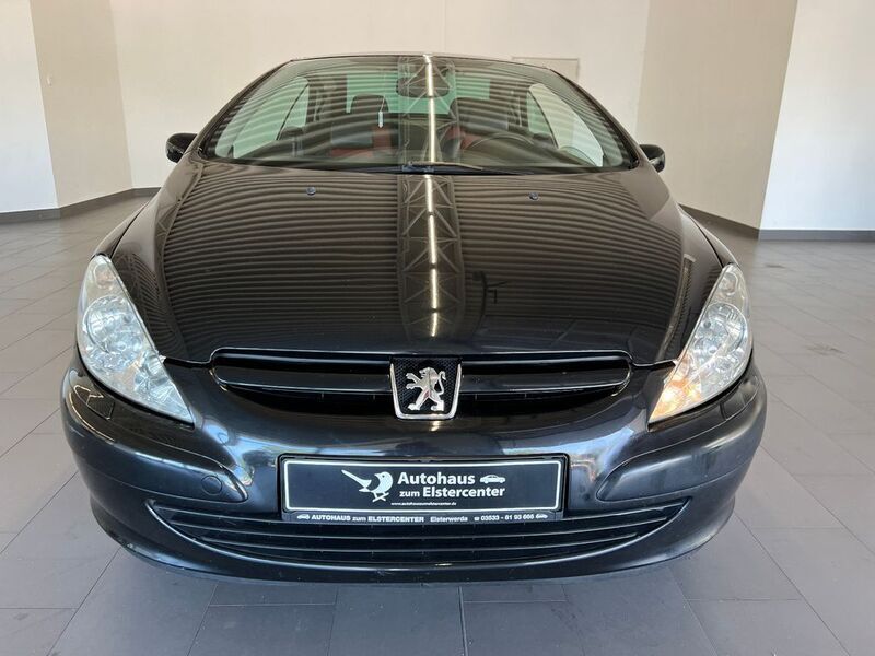 Gebraucht Peugeot 307 CC 136 PS (100 kW) 2004 Schwarz Cabrio