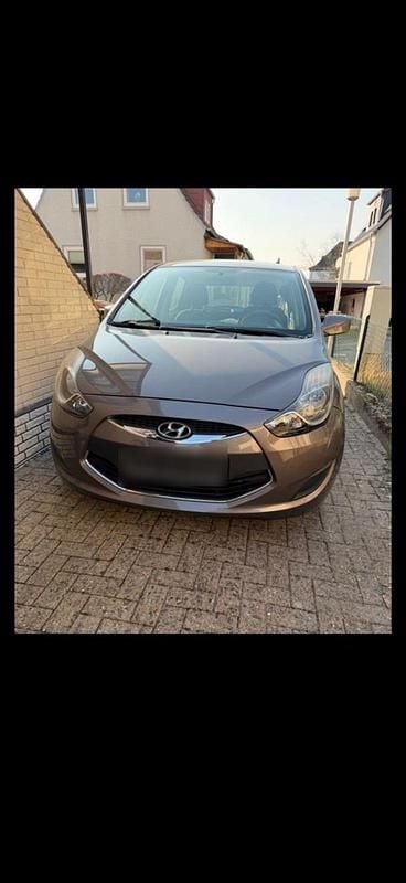 Second-hand Hyundai ix20 90 CP (66 kW) 2012 Hatchback
