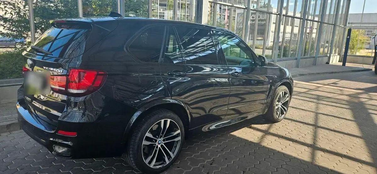 Gebraucht BMW X5 M50 Performance 381 PS (280 kW) 2014 Schwarz SUV