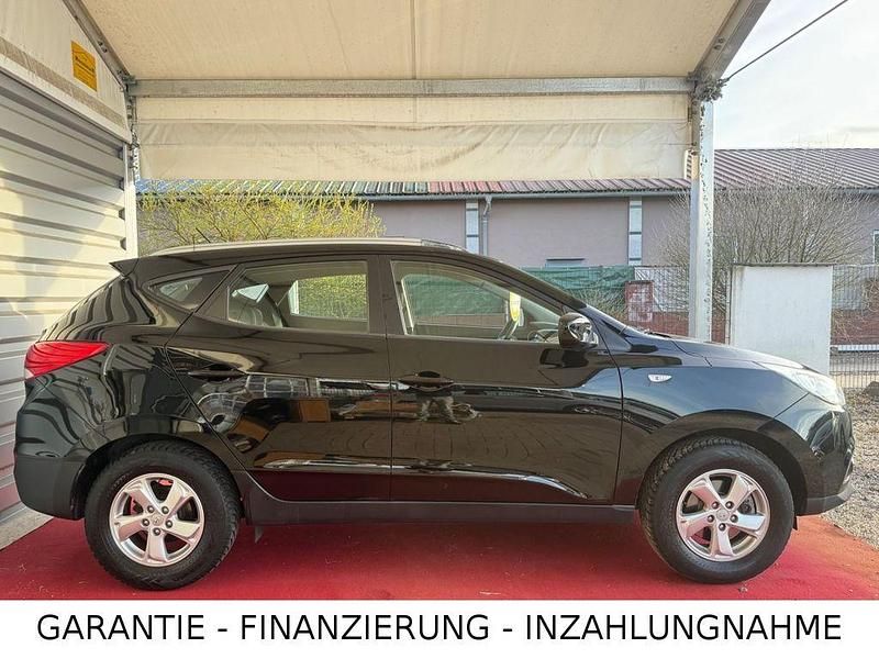 Second-hand Hyundai ix35 135 CP (99 kW) 2013 Negru SUV