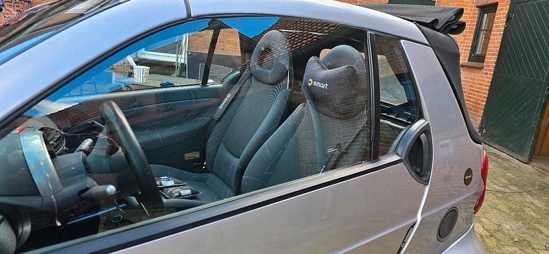 Gebraucht Smart ForTwo Cabrio 61 PS (44 kW) 2003 Silber Cabrio