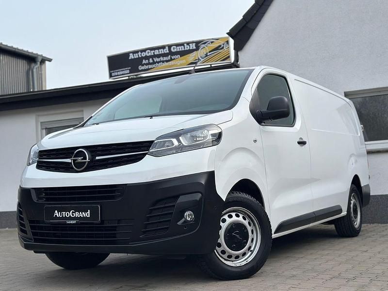 Gebraucht Opel Vivaro Edition 122 PS (89 kW) 2020 Weiß Van / Kleinbus