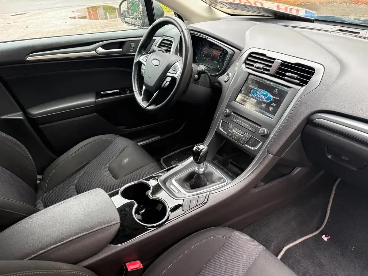 Gebraucht Ford Focus 150 PS (110 kW) 2017 Blau Kombi