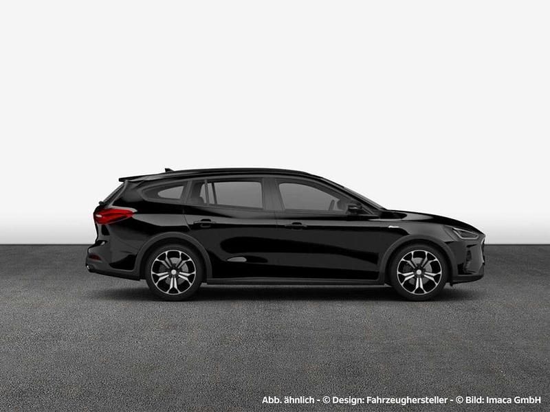 Neu Ford Focus Titanium 155 PS (114 kW) 2025 Schwarz Limousine
