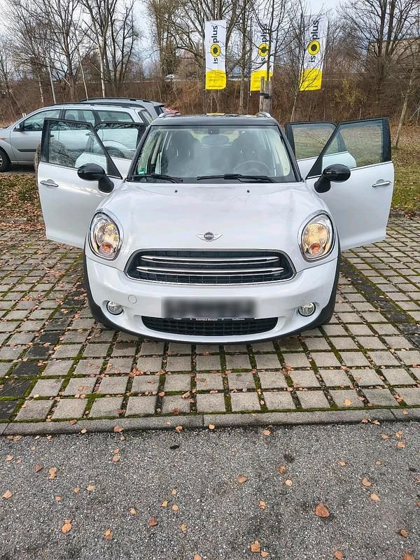 Weiß Gebraucht 2016 Mini Cooper Kleinwagen | 12.000 € - Bild 1/4