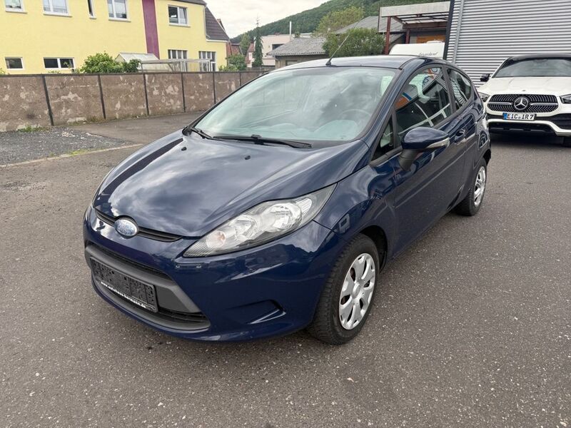 Blau Gebraucht 2010 Ford Fiesta Trend Kleinwagen | 2.190 € (Fairer Preis) - Bild 1/4