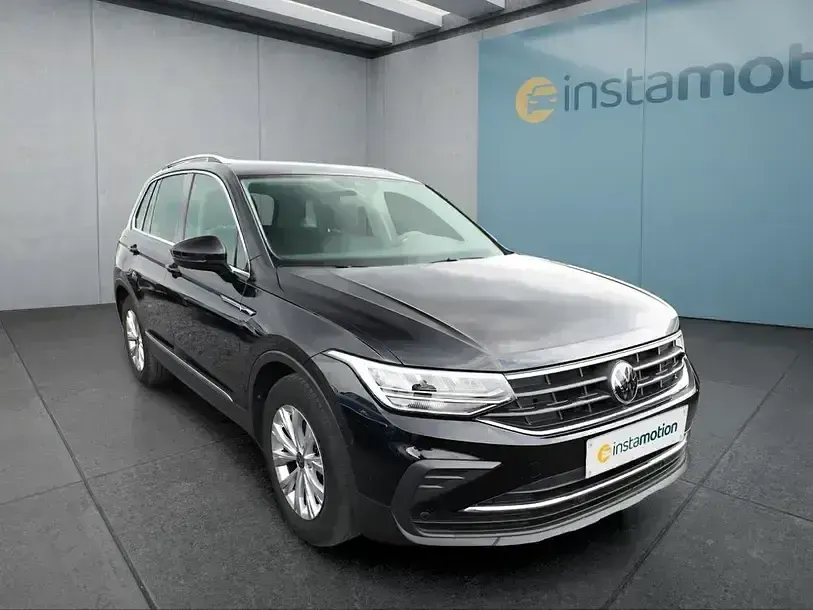 Gebraucht VW Tiguan 150 PS (110 kW) 2021 Schwarz SUV