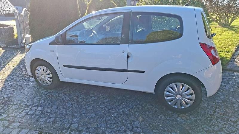 Gebraucht Renault Twingo Liberty 75 PS (55 kW) 2013 Weiß Kleinwagen