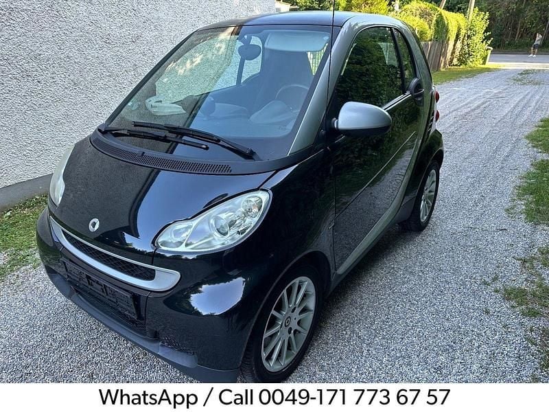 Schwarz Gebraucht 2009 Smart ForTwo Coupé Coupé | 2.900 € (Superpreis) - Bild 1/4