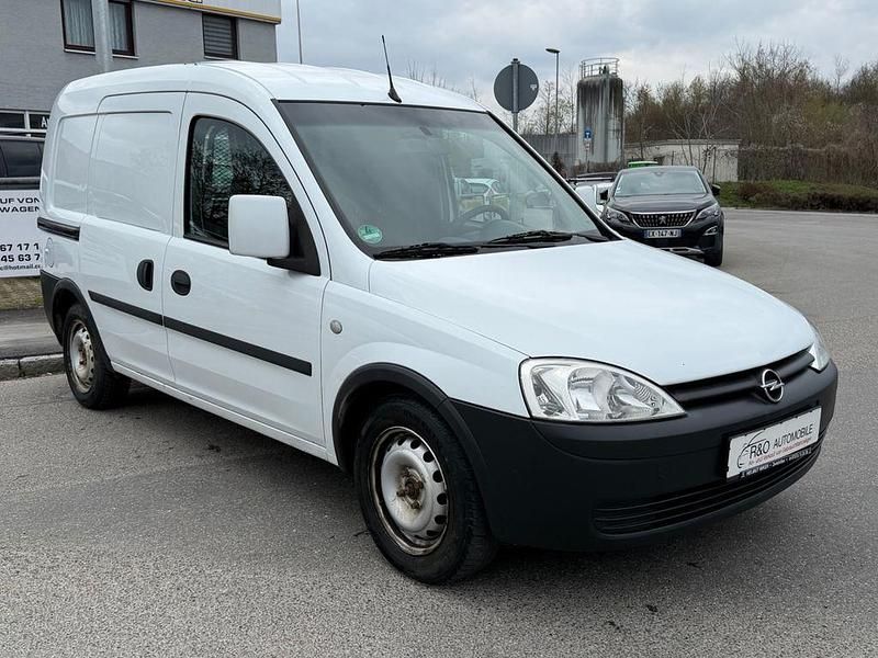 Gebraucht Opel Combo 90 PS (66 kW) 2010 Van / Kleinbus