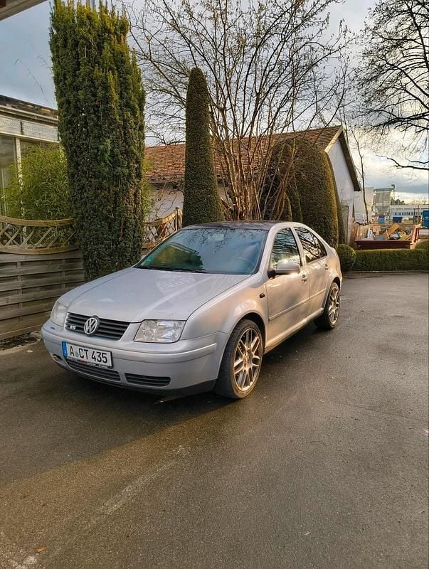 Silber Gebraucht 1999 VW Bora Limousine | 2.000 € (Guter Preis) - Bild 1/4