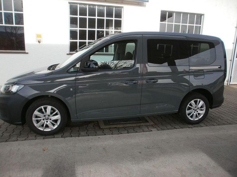 Gebraucht VW Caddy 102 PS (75 kW) 2024 Grau Van / Kleinbus