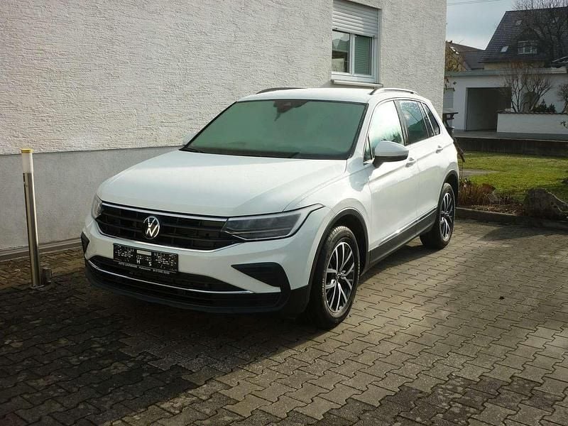 Weiß Gebraucht 2022 VW Tiguan SUV | 26.350 € (Superpreis) - Bild 1/4
