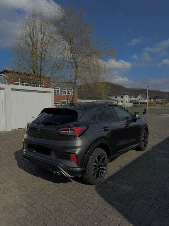 Gebraucht Ford Puma ST 125 PS (91 kW) 2024 Grau SUV