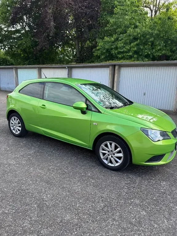 Gebraucht Seat Ibiza SC Style 69 PS (50 kW) 2013 Grün Kleinwagen