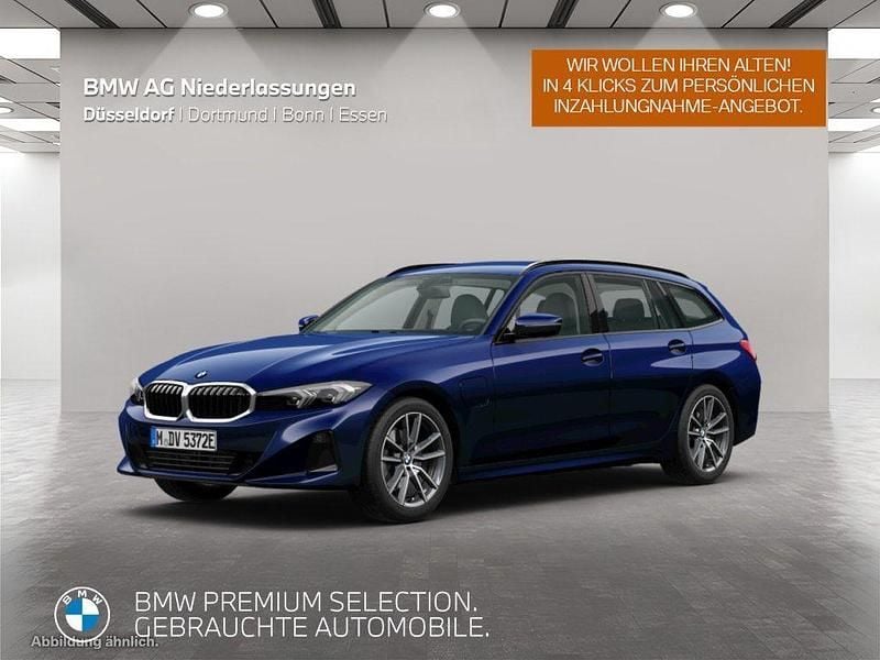 Gebraucht BMW 330e Sport Line 292 PS (214 kW) 2024 Blau Kombi