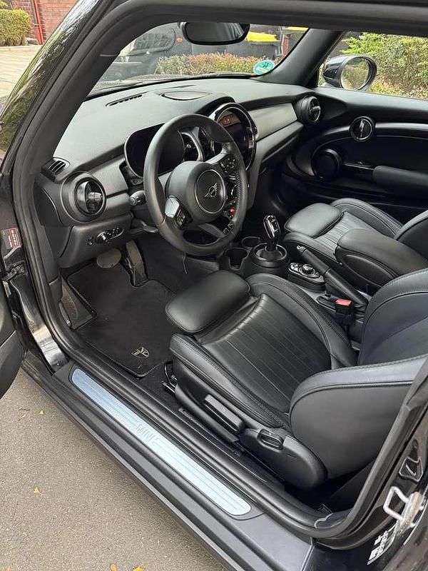 Gebraucht Mini Cooper 136 PS (100 kW) 2023 Kleinwagen