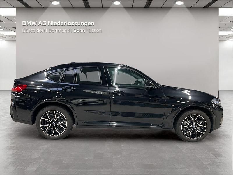 Gebraucht BMW X4 Efficient Dynamics 245 PS (180 kW) 2024 Schwarz SUV