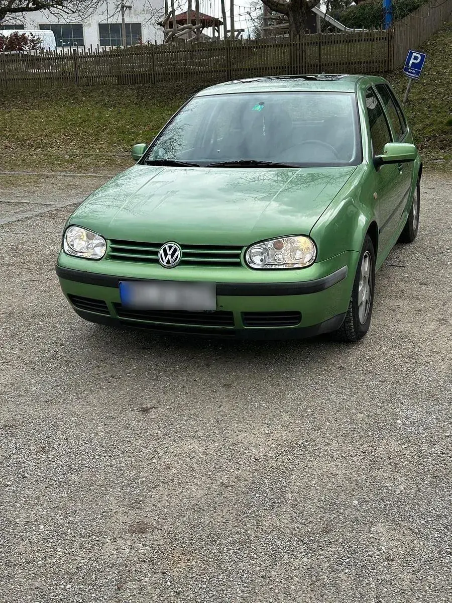 Brugt VW Golf III 75 HK (55 kW) 1998 Sedan