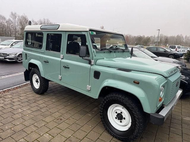 Gebraucht Land Rover Defender 122 PS (89 kW) 2013 Grün Kombi