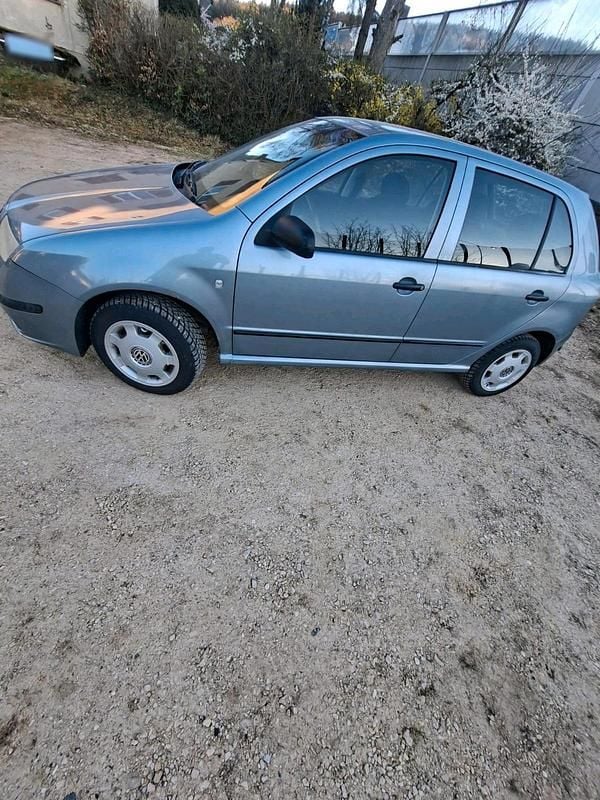 Gebraucht Skoda Fabia 80 PS (58 kW) 2005 Grau Limousine