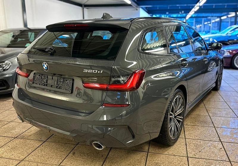 Gebraucht BMW 320 M Sport 190 PS (139 kW) 2021 Grau Limousine