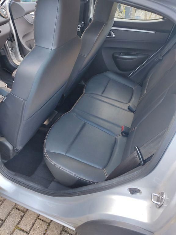 Gebraucht Dacia Spring Comfort Plus 33 kW (45 PS) 2022 Silber Kleinwagen