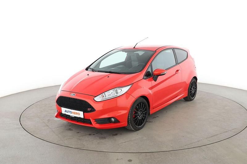 Gebraucht Ford Fiesta ST 182 PS (133 kW) 2016 Orange Limousine